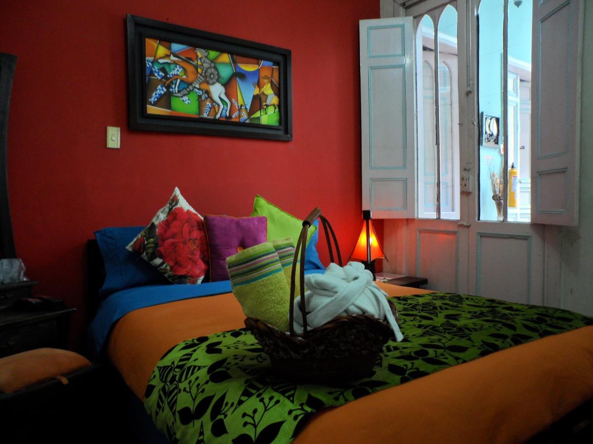 Zohar Hostel Bogotá Zewnętrze zdjęcie