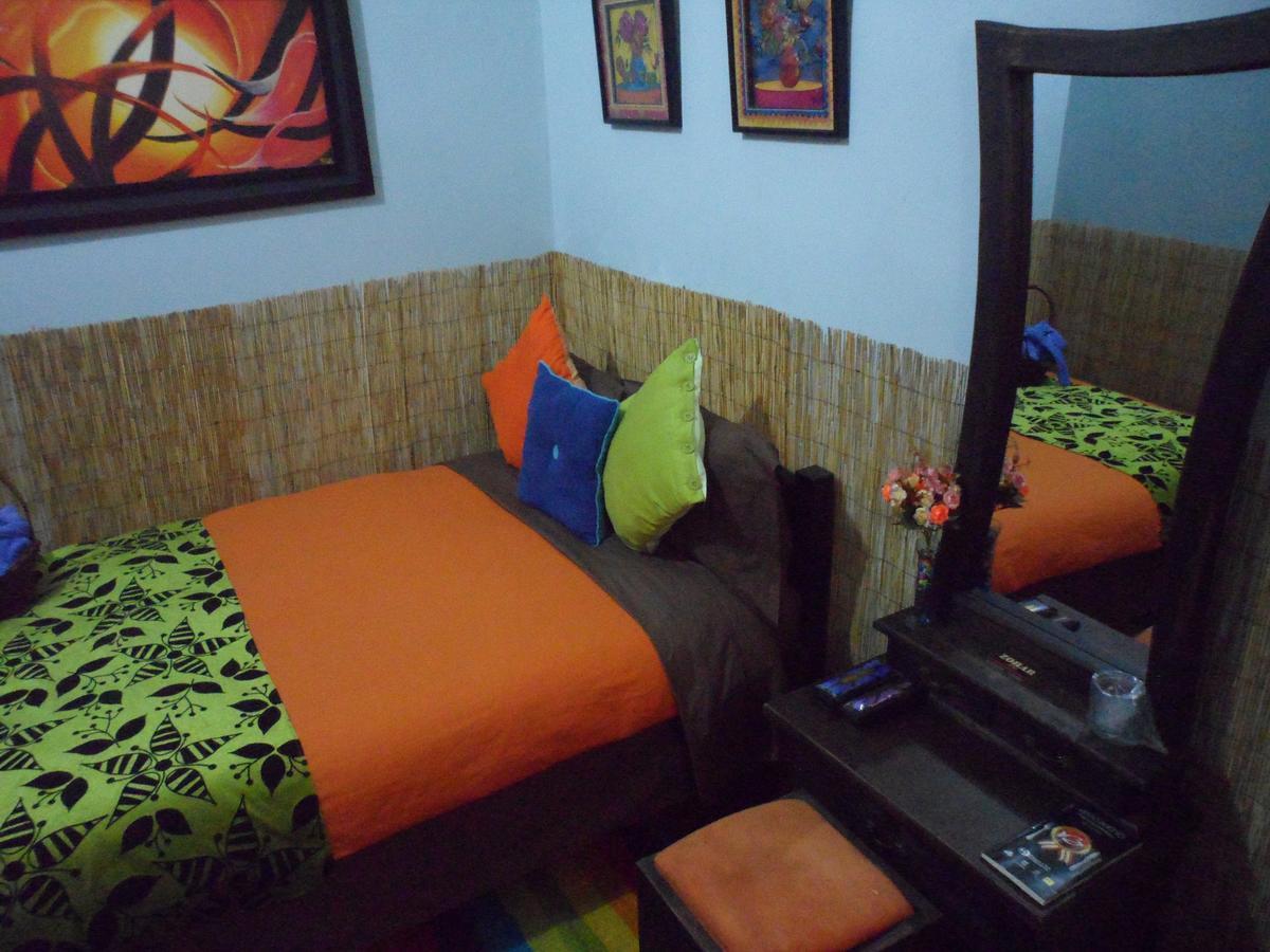 Zohar Hostel Bogotá Zewnętrze zdjęcie