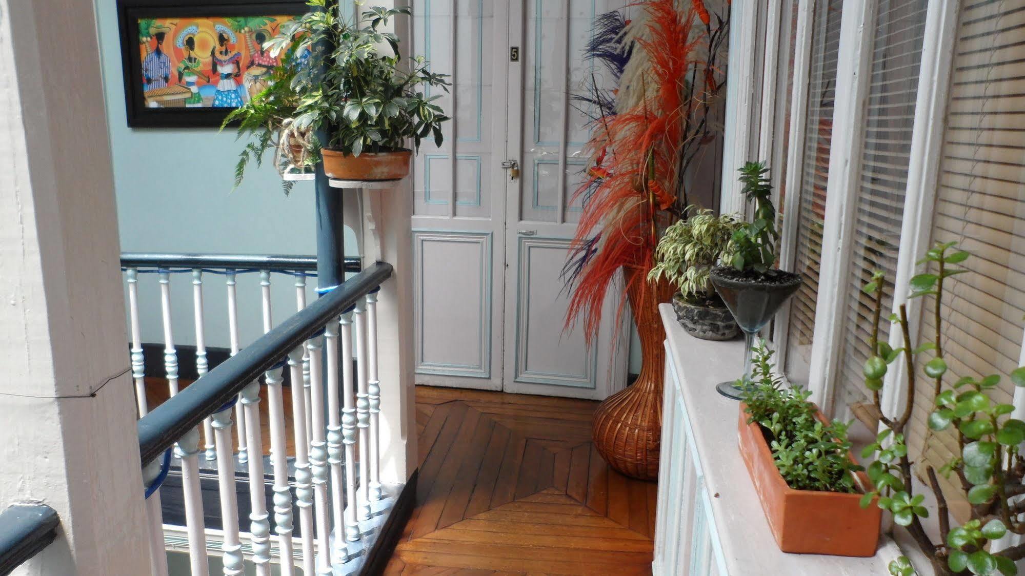 Zohar Hostel Bogotá Zewnętrze zdjęcie